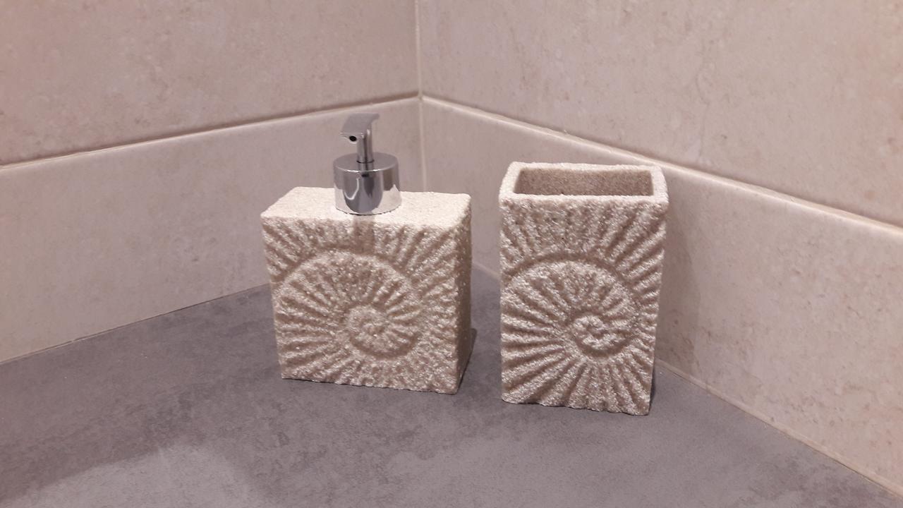 פליאוחורה Casa Bella Deluxe Apartments מראה חיצוני תמונה